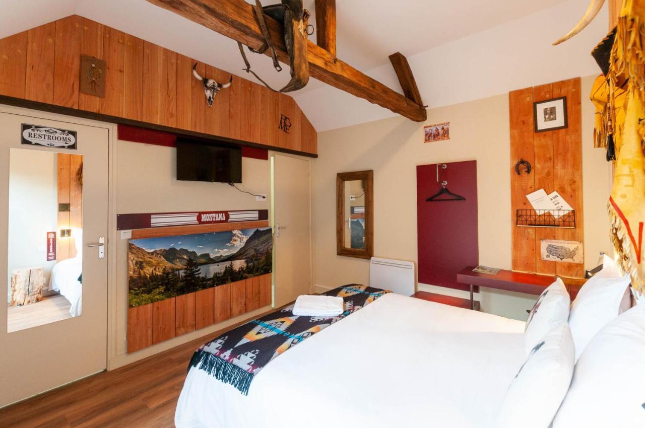 Hotel Le Ranch Brûlon Eksteriør billede